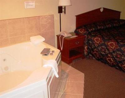 фото отеля AmericInn Lodge & Suites New London