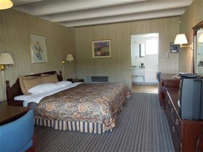 фото отеля Tecumseh Inn and Suites