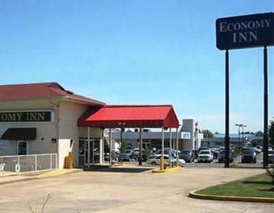 фото отеля Economy Inn Conway
