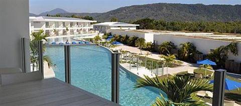 фото отеля Pool Resort Port Douglas