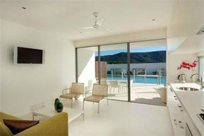 фото отеля Pool Resort Port Douglas