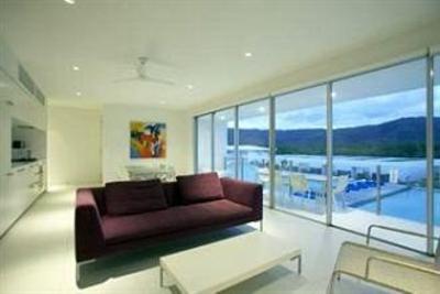 фото отеля Pool Resort Port Douglas