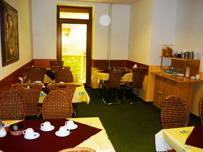 фото отеля Garni Hotel K.I.T.