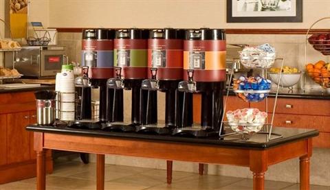 фото отеля Hampton Inn & Suites Pittsburgh-Meadow Lands