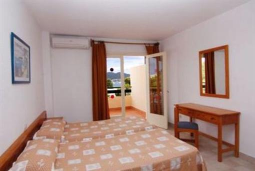 фото отеля Azuline Apartamentos Sunshine