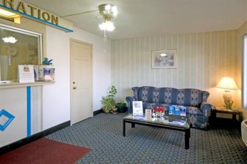 фото отеля Americas Best Value Inn Roxboro
