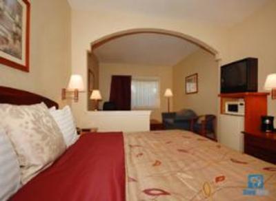 фото отеля BEST WESTERN Northwest Inn & Suites