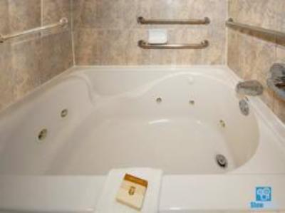 фото отеля BEST WESTERN Northwest Inn & Suites