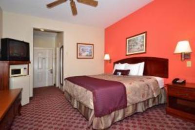 фото отеля BEST WESTERN Northwest Inn & Suites