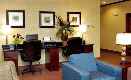 фото отеля Holiday Inn Express Lapeer