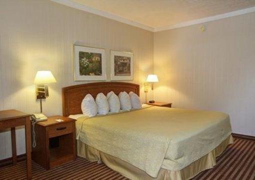 фото отеля Quality Inn Wickliffe