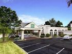 фото отеля Quality Inn Wickliffe