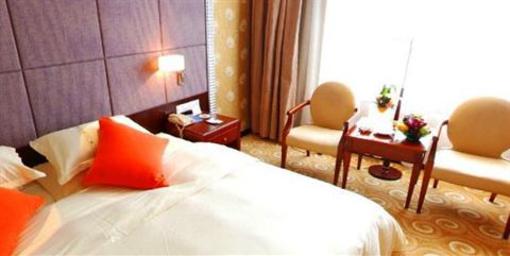 фото отеля East Lake Hotel