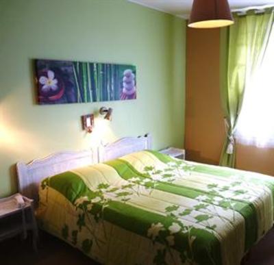 фото отеля Hostellerie du Bois