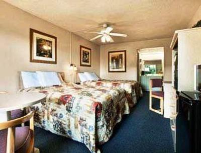 фото отеля Days Inn Sun City Center