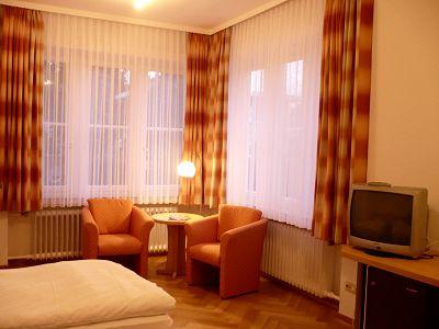 фото отеля Hotel Hubertus Hannover