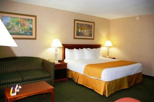 фото отеля BEST WESTERN Kings Quarters