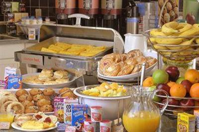 фото отеля Hampton Inn & Suites Annapolis