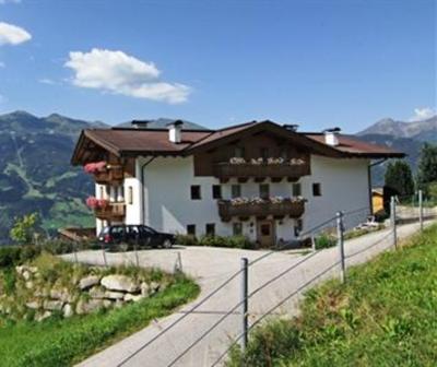 фото отеля Adlerhorst Zillertal