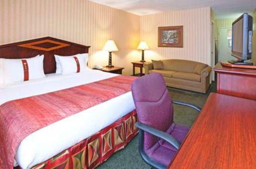 фото отеля Holiday Inn Willmar Conference Center