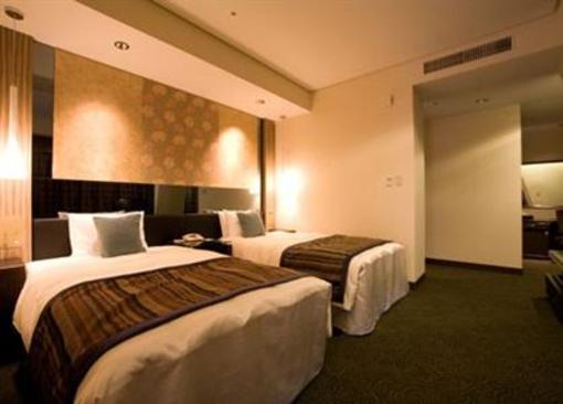 фото отеля Okinawa Kariyushi Urban Resort Naha