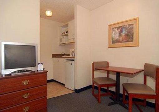 фото отеля Suburban Extended Stay Orlando North Casselberry