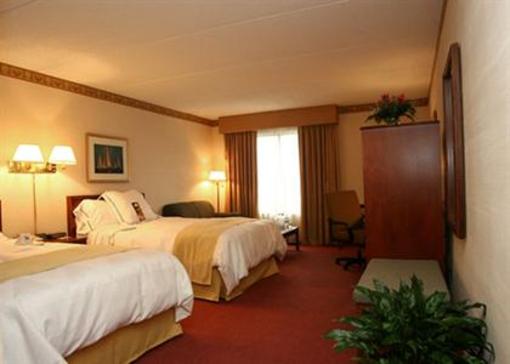фото отеля Radisson Hotel Cleveland Airport