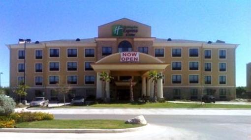 фото отеля Holiday Inn Express Hotel & Suites San Antonio NW Near Seaworld