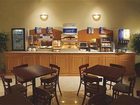 фото отеля Holiday Inn Express Hotel & Suites San Antonio NW Near Seaworld