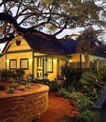 фото отеля Britt Scripps Inn