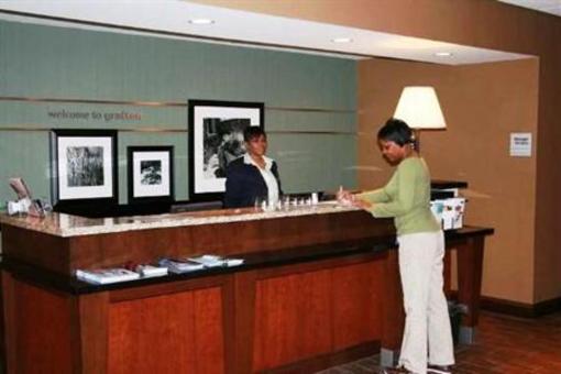 фото отеля Hampton Inn & Suites Grafton
