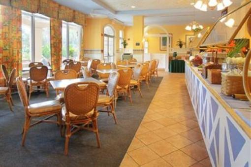 фото отеля Country Inn & Suites By Carlson Orlando-Maingate at Calypso