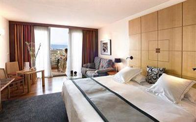 фото отеля Le Grand Hotel les Flamants Roses