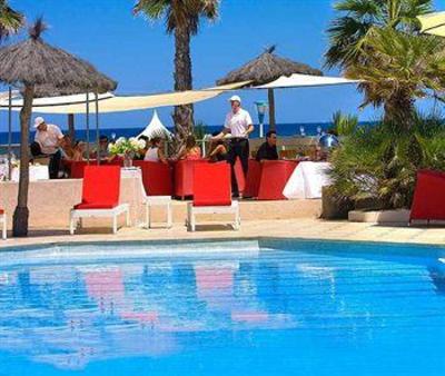 фото отеля Le Grand Hotel les Flamants Roses