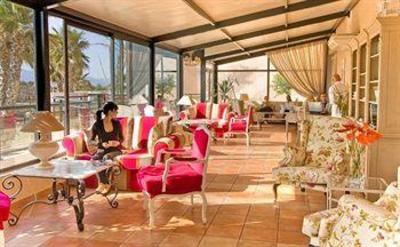 фото отеля Le Grand Hotel les Flamants Roses