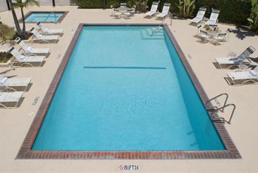 фото отеля Holiday Inn La Mirada