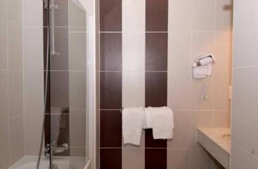 фото отеля Quality Rueil la Defense