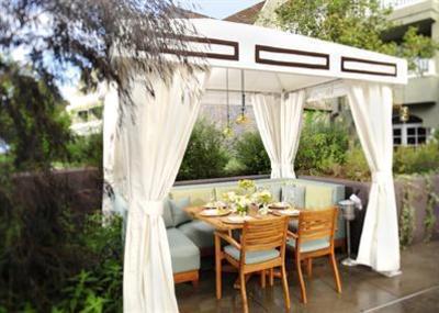 фото отеля L'Auberge Del Mar