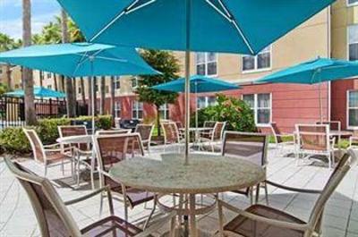 фото отеля Homewood Suites Orlando-UCF Area