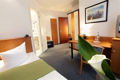 фото отеля Hotel Condor Hamburg
