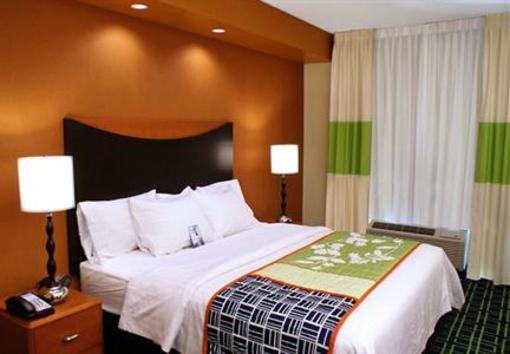 фото отеля Fairfield Inn & Suites Kingsburg
