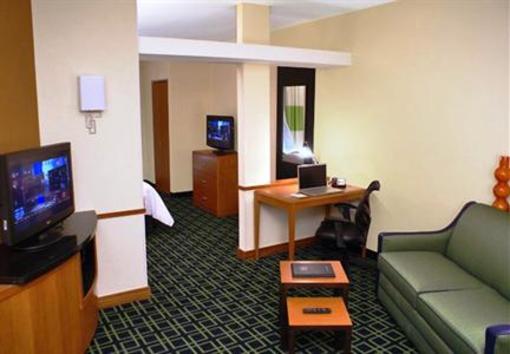 фото отеля Fairfield Inn & Suites Kingsburg