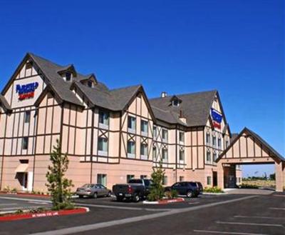 фото отеля Fairfield Inn & Suites Kingsburg