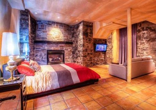 фото отеля Château du Vieux-Montréal