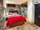 фото отеля Château du Vieux-Montréal