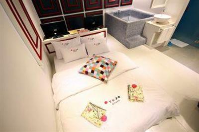 фото отеля Hotel Yaja Nampo Lotte Department