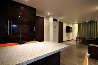 фото отеля Hotel Yaja Nampo Lotte Department