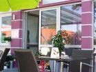 фото отеля Cafe Moment