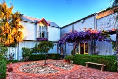 фото отеля Mistys Manor Mildura