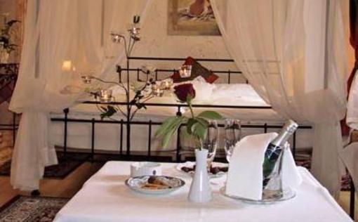 фото отеля Schlosshotel Rosenau
